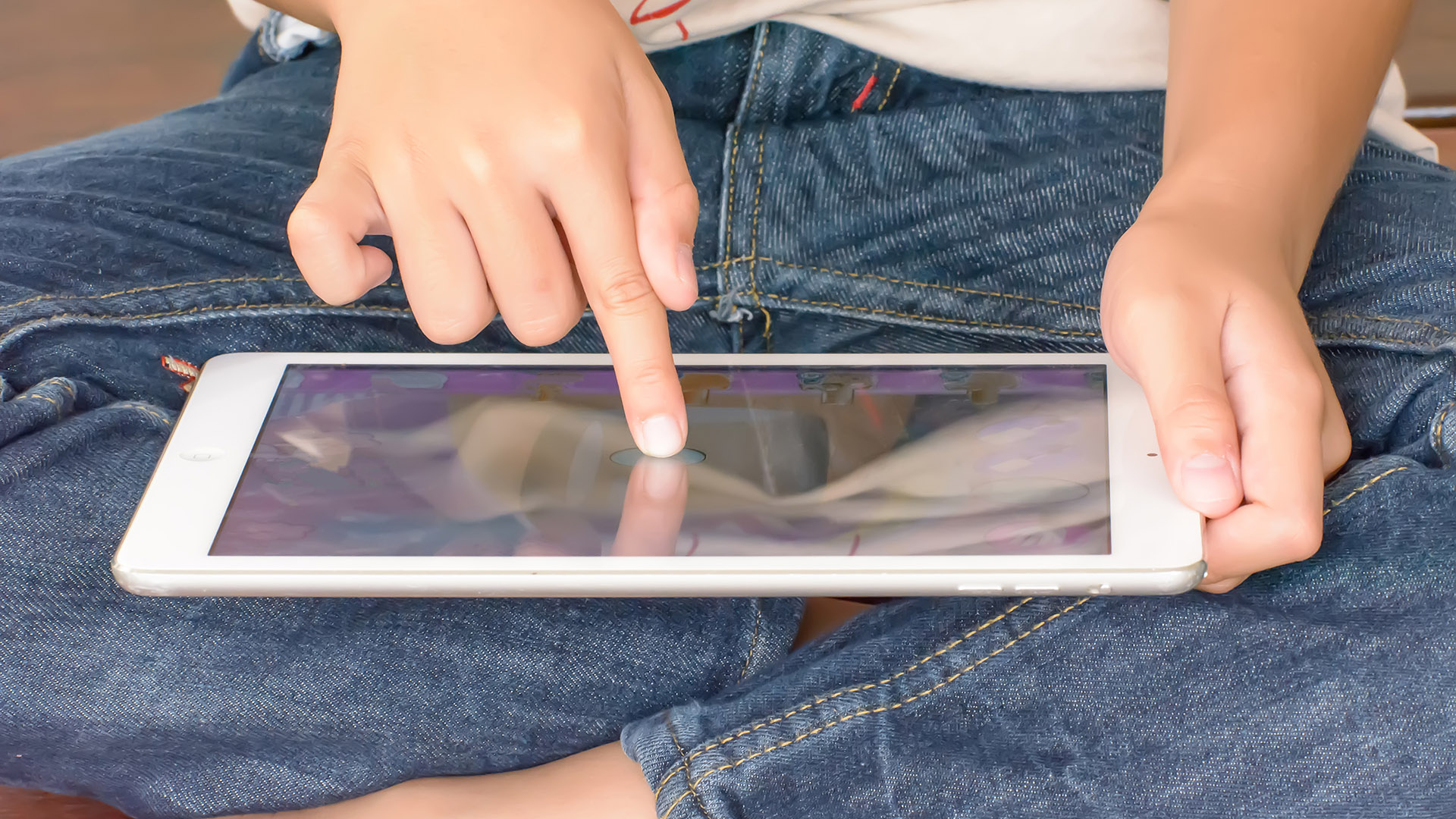 Child Playing EarlyBird Game